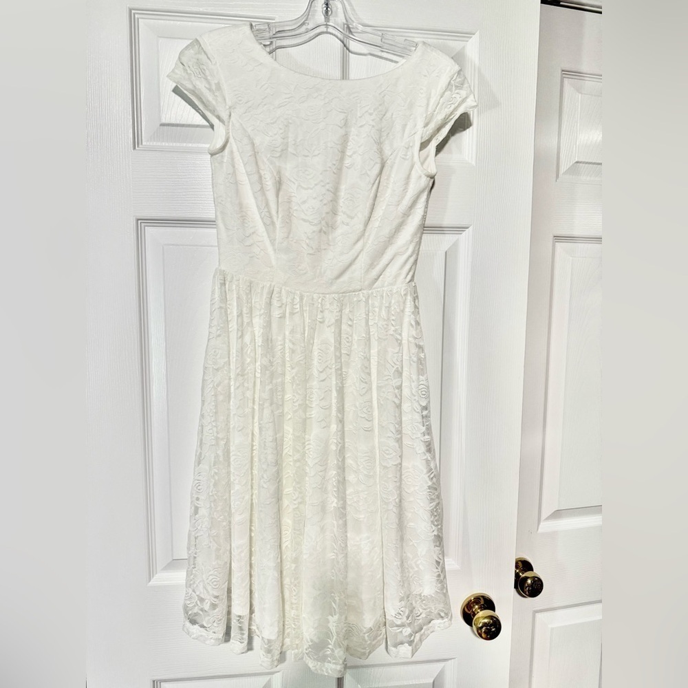 Girl Like New Bery Love Lace White Flower Dress Size S​​​​​​​​